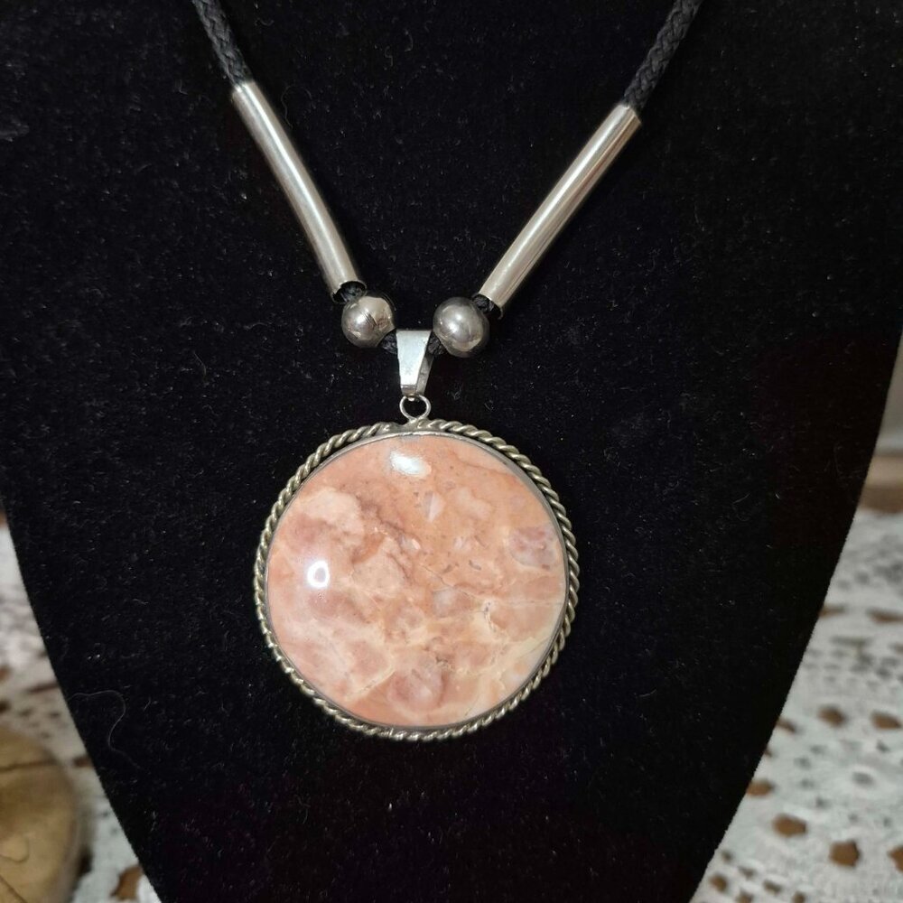 Vintage Pink Natural Stone & Silver Tone Artisan Set - Pendant Bracelet Earrings - Picture 5 of 10